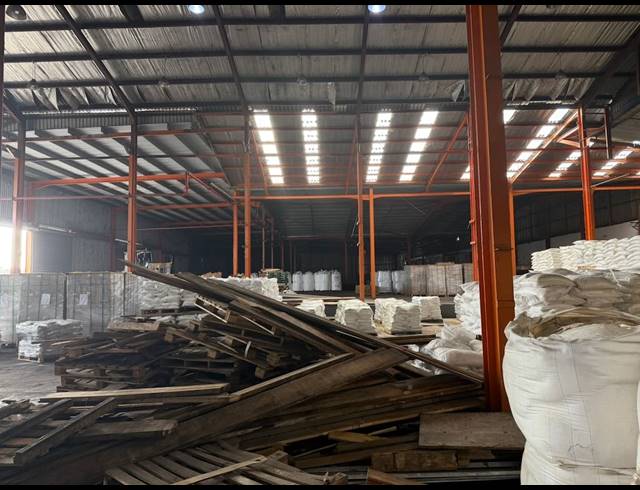 7,618M² WAREHOUSE FOR SALE IN MOBENI